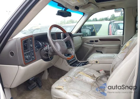 2002 Cadillac Escalade Ext Standard z USA, uszkodzony, nr VIN 3GYEK63N82G268264